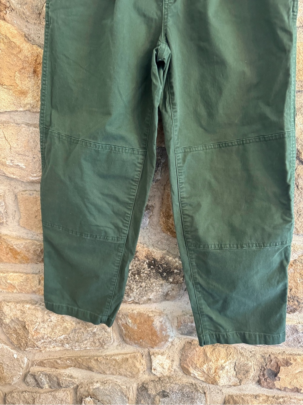 Madewell The Perfect Vintage Straight Pant in Dark Forest Wash: Pleated Edition - Picture 6 of 12